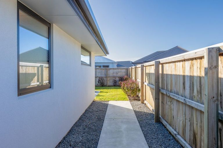 Photo of property in 8 Thomas Rickerby Road, Halswell, Christchurch, 8025