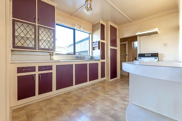 Photo of property in 312 Kahutia Street, Gisborne, 4010