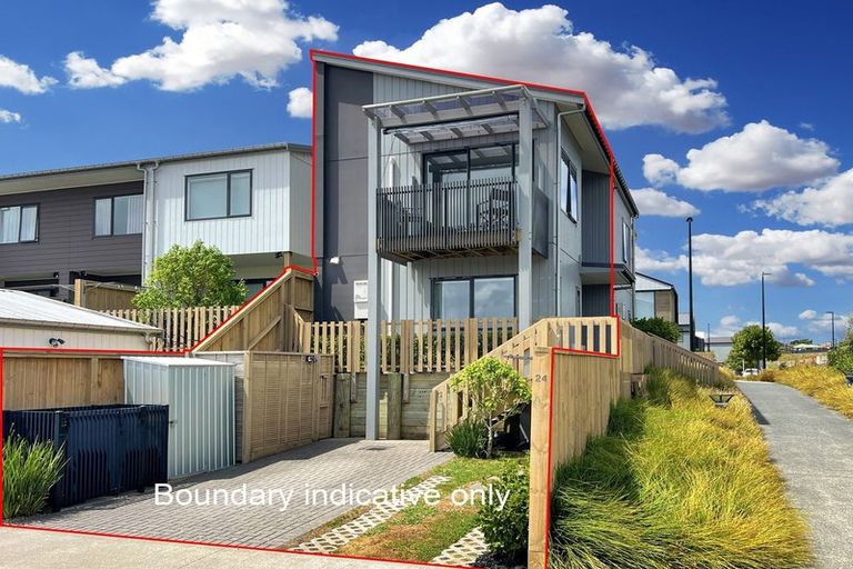 Photo of property in 24 Pukewhero Rise, Westgate, Auckland, 0614
