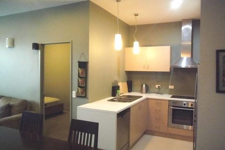 Photo of property in City Lodge Apartments, 401/115u Vivian Street, Te Aro, Wellington, 6011