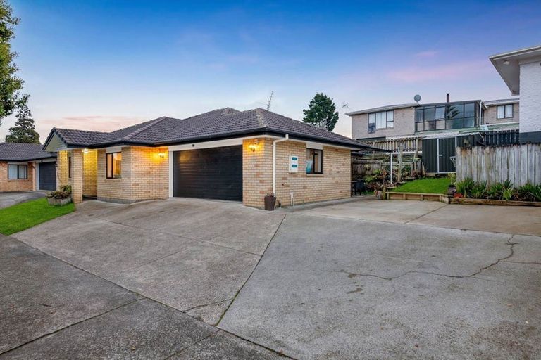 Photo of property in 18a Christmas Road, Manurewa, Auckland, 2102