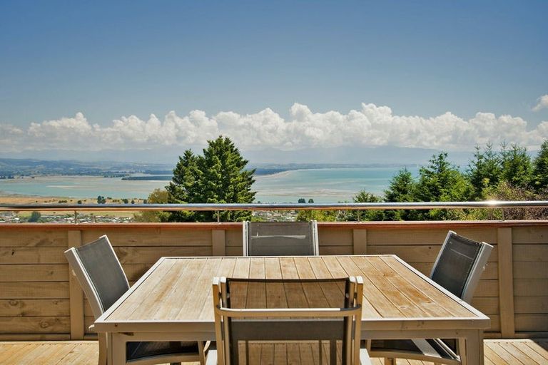 Photo of property in 29 Commodore Place, Britannia Heights, Nelson, 7010