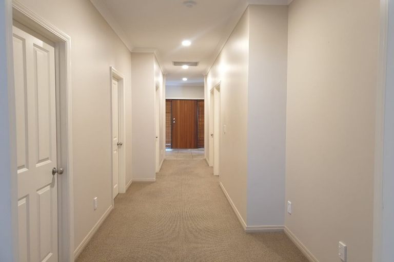 Photo of property in 38 Rochfort Road, Havelock North, 4130
