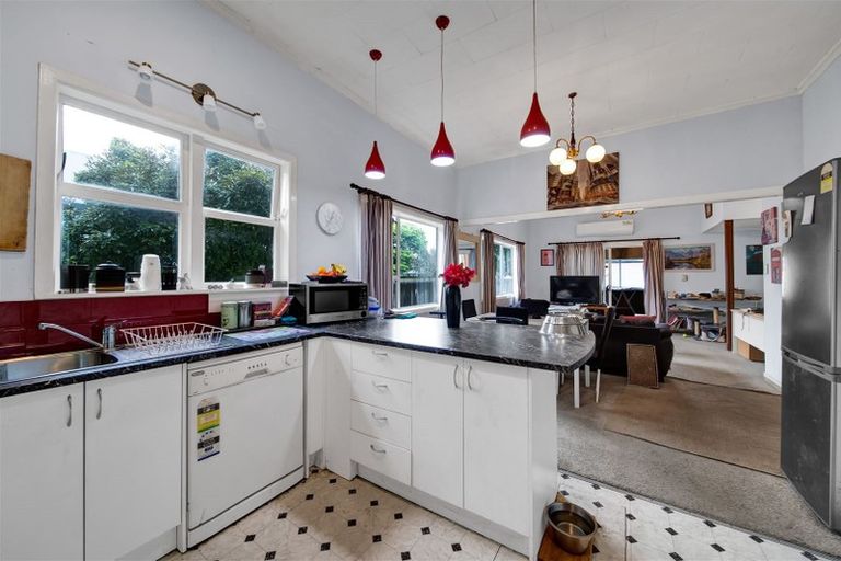 Photo of property in 79 Puriri Street, Hawera, 4610