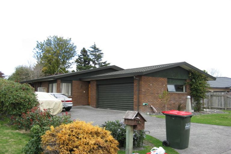 Photo of property in 15 Penlington Place, Havelock North, 4130