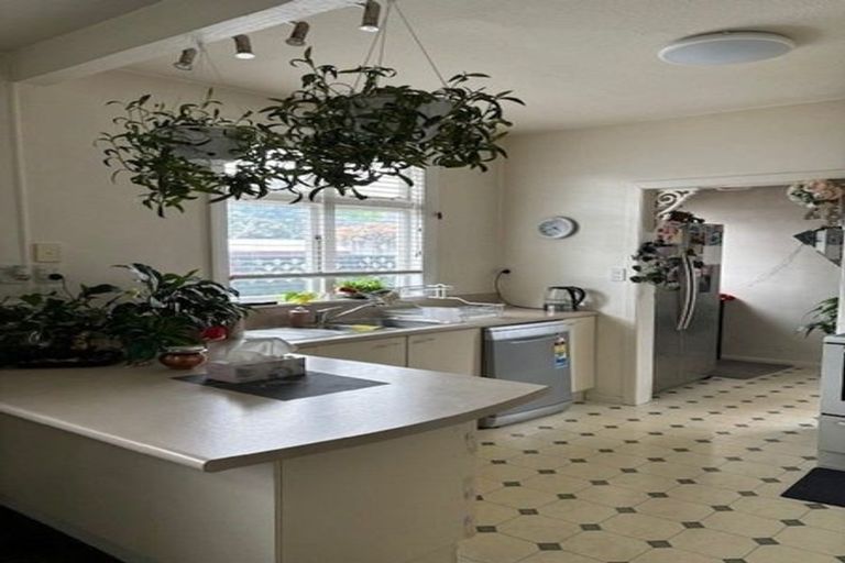 Photo of property in 46 Blair Avenue, Papanui, Christchurch, 8053