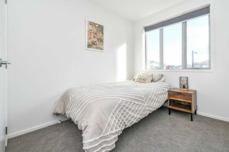 Photo of property in 16 Fort Lincoln Loop, Karaka, Papakura, 2113