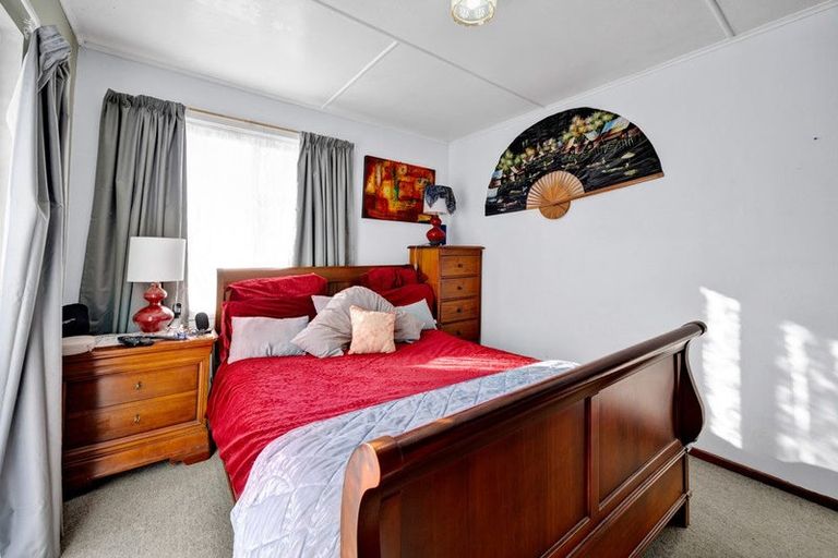 Photo of property in 10 Lear Street, Stratford, 4332