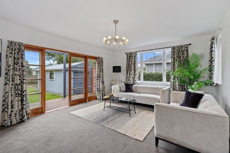 Photo of property in 225 Knowles Street, St Albans, Christchurch, 8052