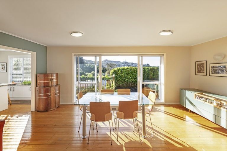 Photo of property in 9 Khouri Avenue, Karori, Wellington, 6012