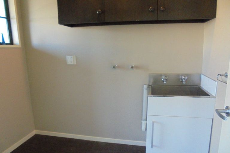 Photo of property in 51 Karnak Crescent, Russley, Christchurch, 8042