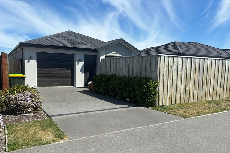 Photo of property in 39 Lady Isaac Drive, Rolleston, 7615