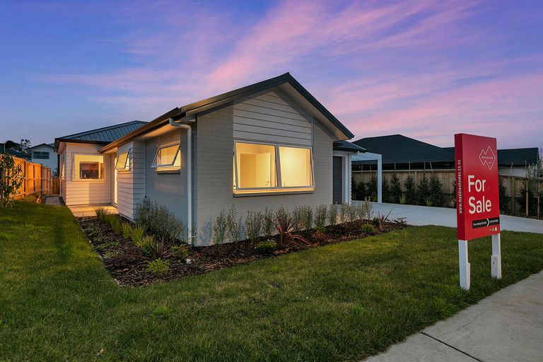 Photo of property in 31 Nellie Drive, Kumeu, 0810