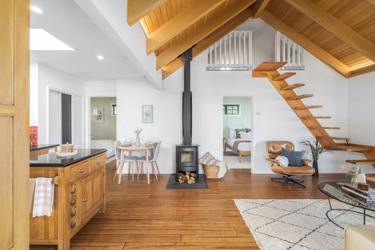 Photo of property in 24 Jacksons Road, Lyttelton, 8082