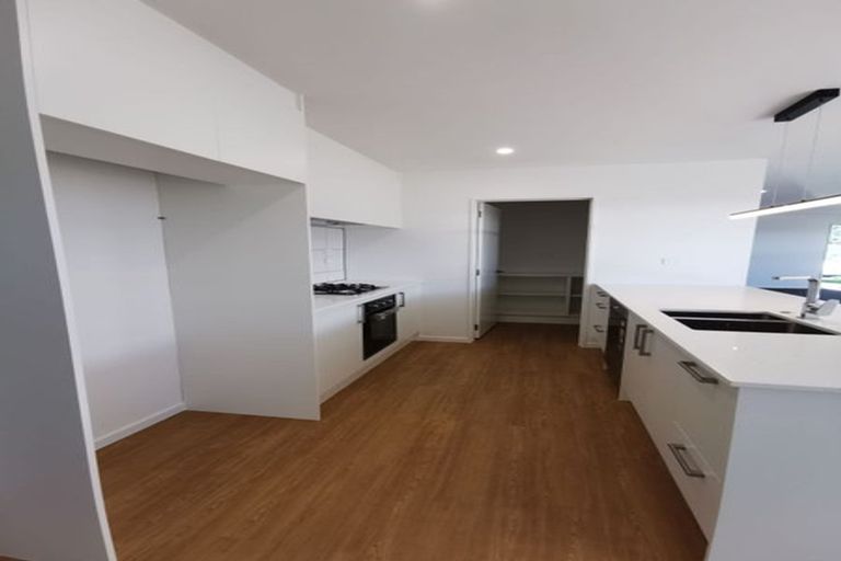 Photo of property in 19 Lewis Crescent, Rolleston, 7614