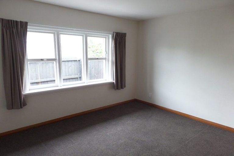 Photo of property in 12a Rawhiti Avenue, New Brighton, Christchurch, 8083