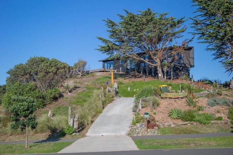 Photo of property in 33 Achilles Avenue, Waitarere Beach, Levin, 5510