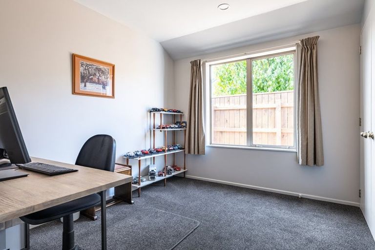 Photo of property in 13 Kendall View, Stoke, Nelson, 7011