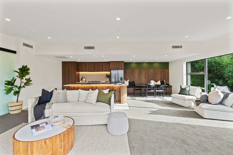 Photo of property in 52 Hempleman Drive, Akaroa, 7520