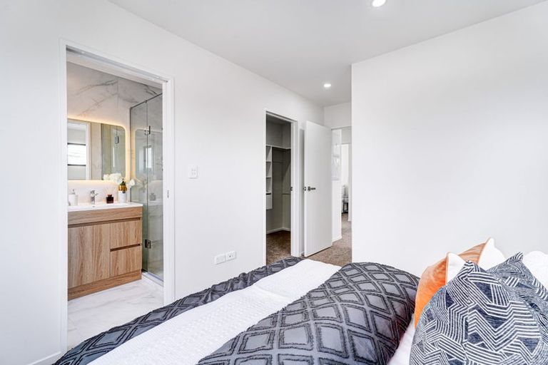 Photo of property in 29 Harrington Road, Henderson, Auckland, 0610