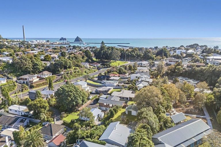 Photo of property in 27d Lorna Street, Lynmouth, New Plymouth, 4310