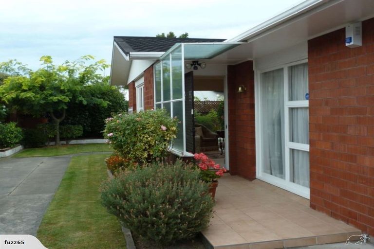 Photo of property in 292 Avonhead Road, Avonhead, Christchurch, 8042