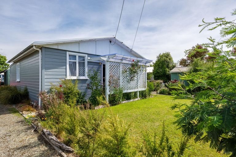 Photo of property in 35 Allan Street, Waimate, 7924
