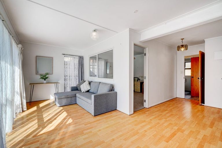 Photo of property in 2/14 Chip Grove, Sunnyhills, Auckland, 2010