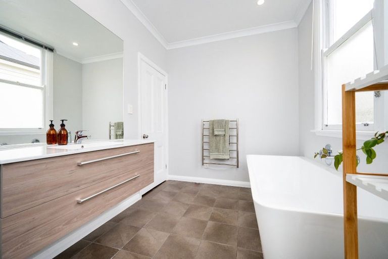 Photo of property in 10 Hall Street, Napier South, Napier, 4110