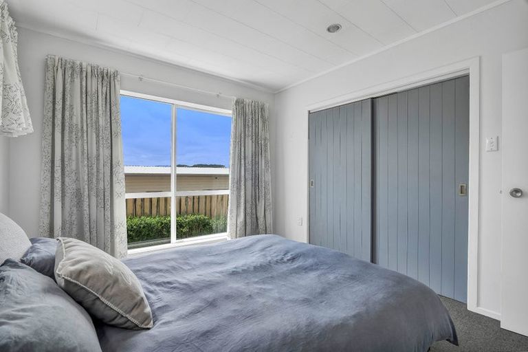Photo of property in 57 Queens Road, Glen Avon, New Plymouth, 4312