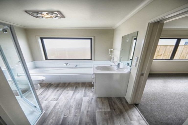 Photo of property in 5 Nettleship Way, Rolleston, 7615