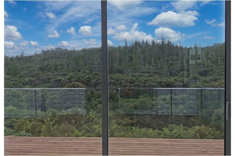 Photo of property in 83 Pacific Heights Road, Orewa, 0931