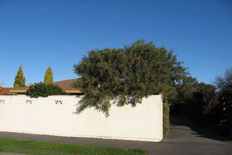 Photo of property in 33b Greenock Street, Redwood, Christchurch, 8051
