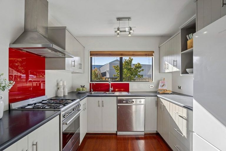 Photo of property in 20 Sylvan Street, Lake Hayes, Queenstown, 9304