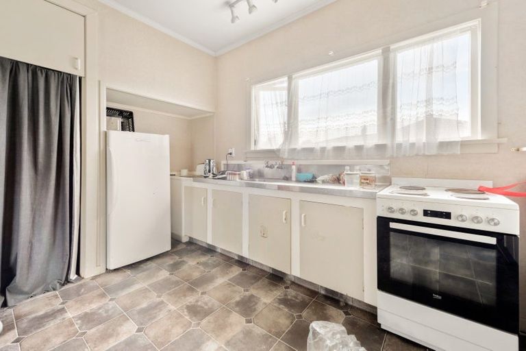 Photo of property in 34 Kent Street, Riversdale, 9776