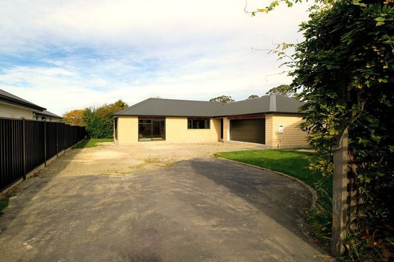 Photo of property in 13 Stuart Street, Holmes Hill, Oamaru, 9401