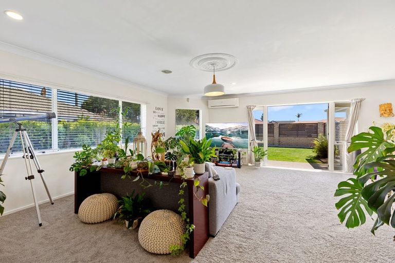 Photo of property in 10 Aldermen Avenue, Papamoa Beach, Papamoa, 3118