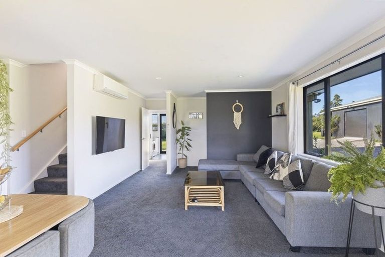 Photo of property in 62 Maire Street, Inglewood, 4330