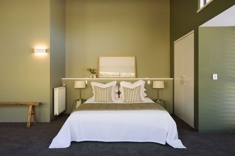 Photo of property in 110 Durham Drive, Havelock North, 4130