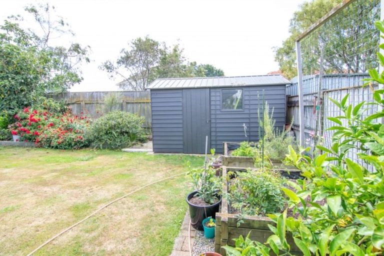 Photo of property in 8 Northbrook Court, Roslyn, Palmerston North, 4414