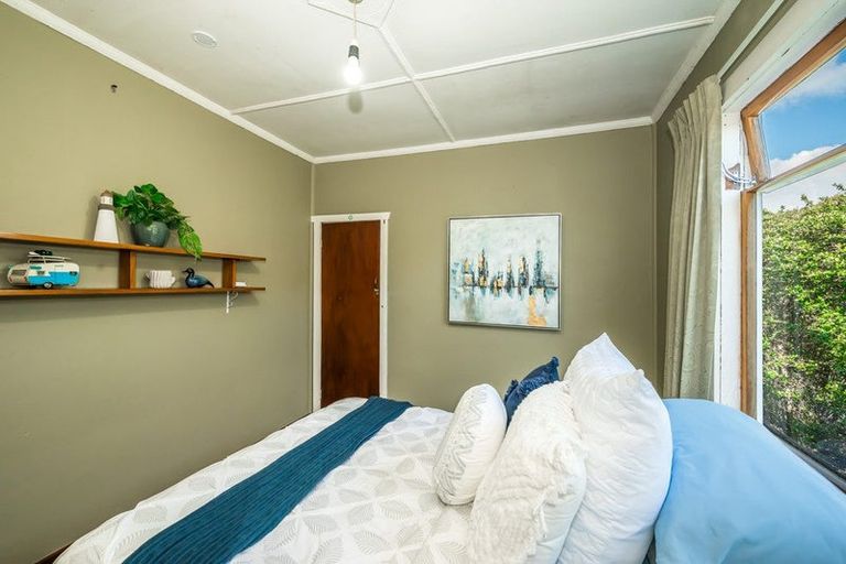 Photo of property in 14a Falla Street, Paraparaumu Beach, Paraparaumu, 5032