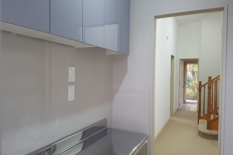 Photo of property in 34c Kewa Road, Albany Heights, Auckland, 0632