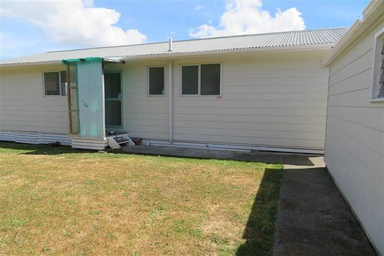 Photo of property in 103 Wilkie Crescent, Naenae, Lower Hutt, 5011