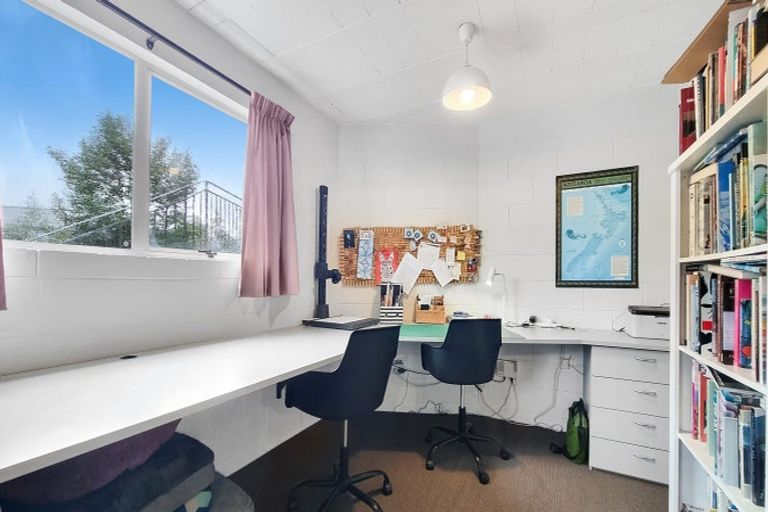 Photo of property in 410 Pukehangi Road, Pomare, Rotorua, 3015