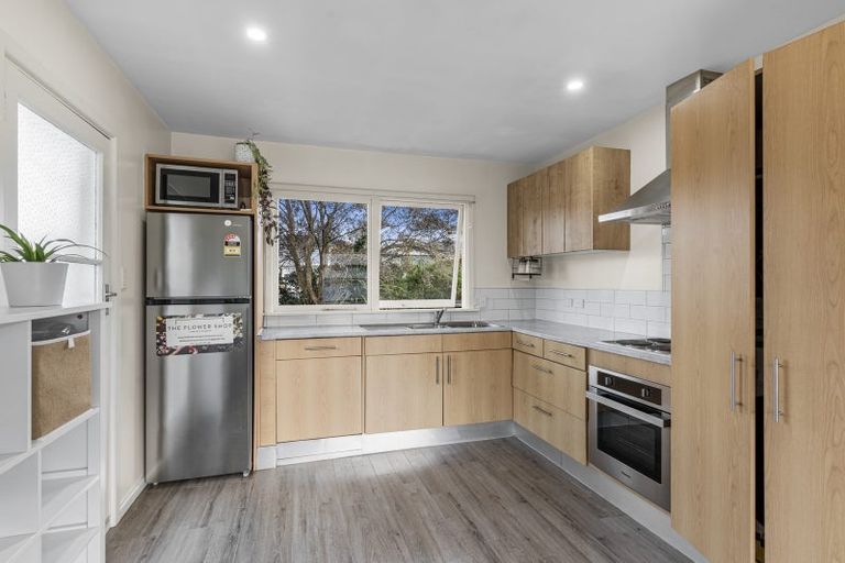 Photo of property in 2/57 Edward Avenue, Edgeware, Christchurch, 8013