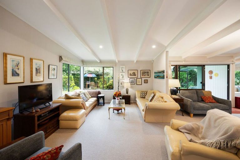 Photo of property in 1 Sheriff Place, Riverlea, Hamilton, 3216