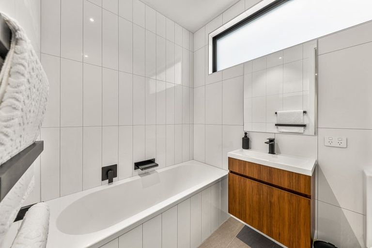 Photo of property in 131a Beach Road, Castor Bay, Auckland, 0620