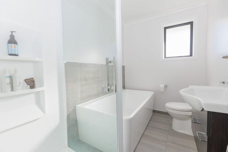 Photo of property in 126 Melksham Drive, Churton Park, Wellington, 6037