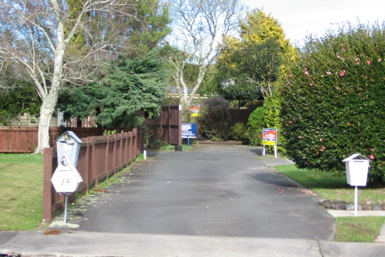 Photo of property in 22 Seamer Place, St Andrews, Hamilton, 3200