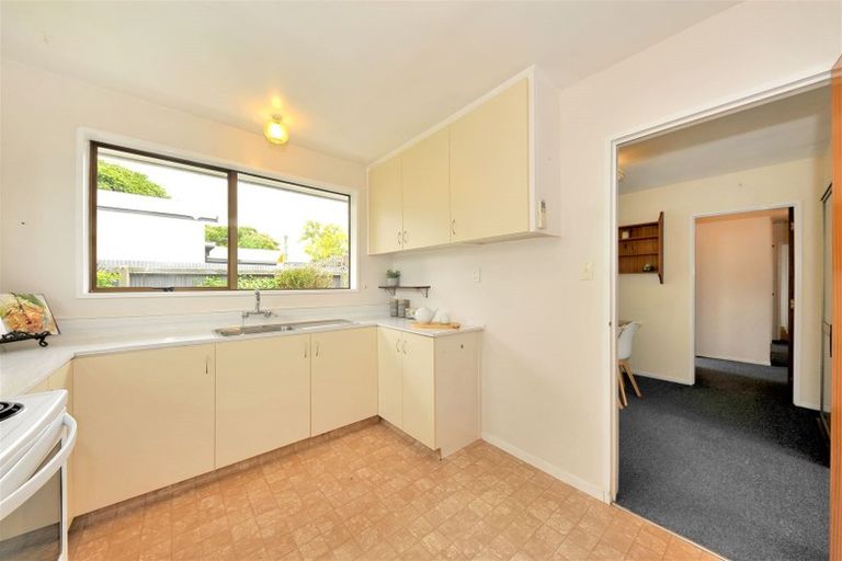Photo of property in 155 Springs Road, Hornby, Christchurch, 8042